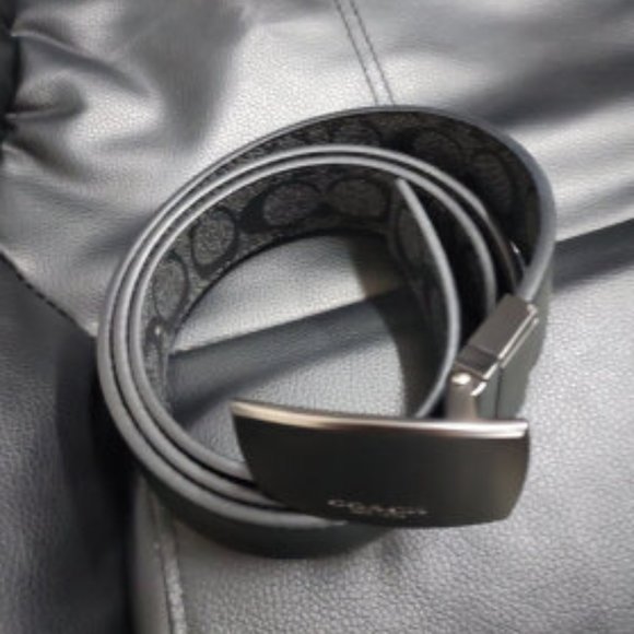 COACH - Picture 5 of 7